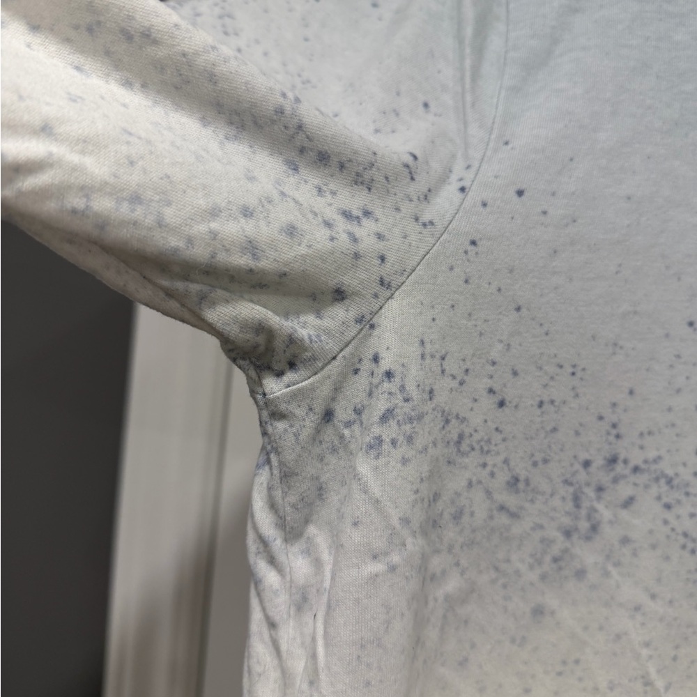 Abercrombie & Fitch Blue and White Long Sleeve Tee - Picture 7 of 12